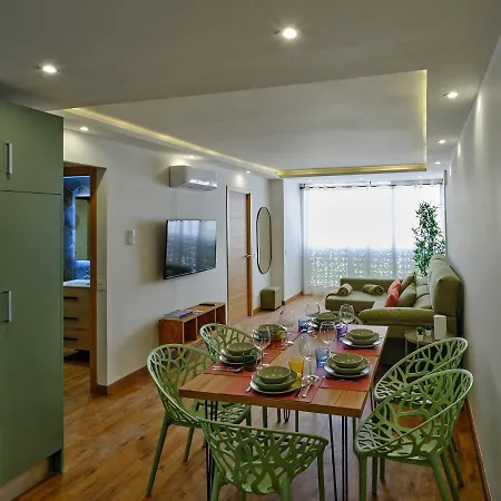Leo Home- Bright & Centric 3 Bedrooms With Private Parking Inside Appartamento Málaga